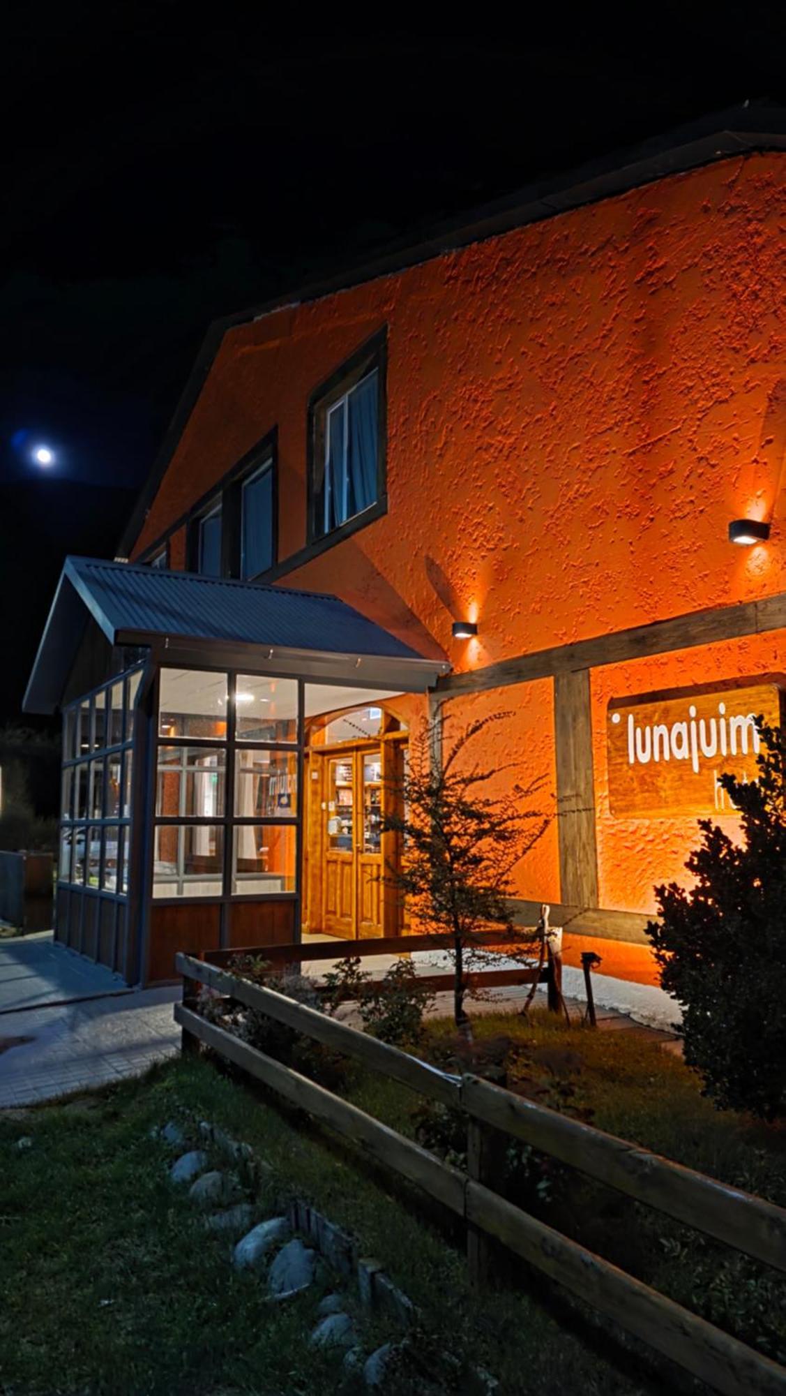 Hotel Lunajuim El Chalten Kültér fotó